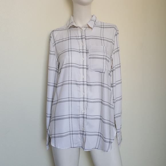 Sold! H & M plaid shirt - Picture 2 of 5